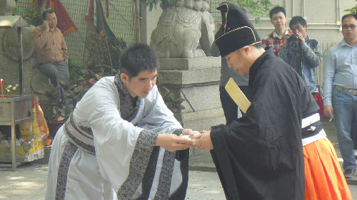 清明高唱正气歌 追思先烈华夏魂--深圳民间