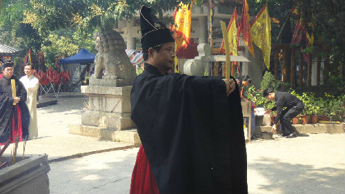 清明高唱正气歌 追思先烈华夏魂--深圳民间